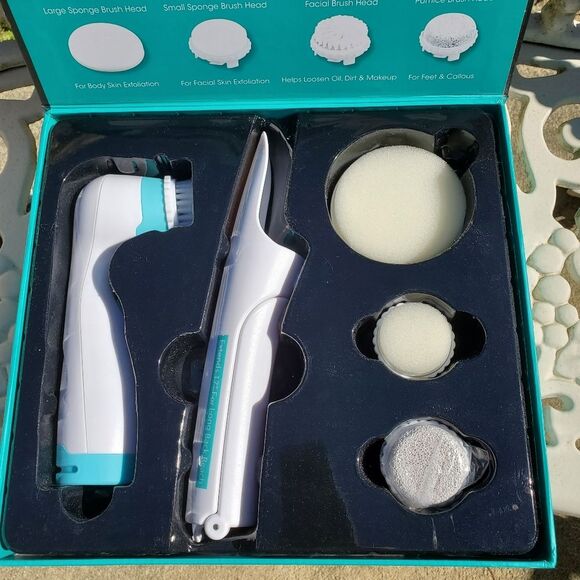 Nu BRILLANCE Professional Facial and Body Cleansing System - Picture 3 of 7